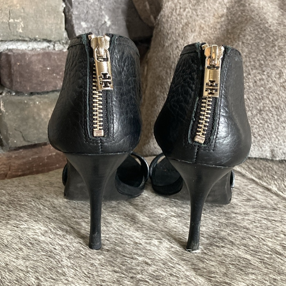 Tory Burch Black All Leather Torben Tumbled Rhino Leather Heel - Picture 10 of 14